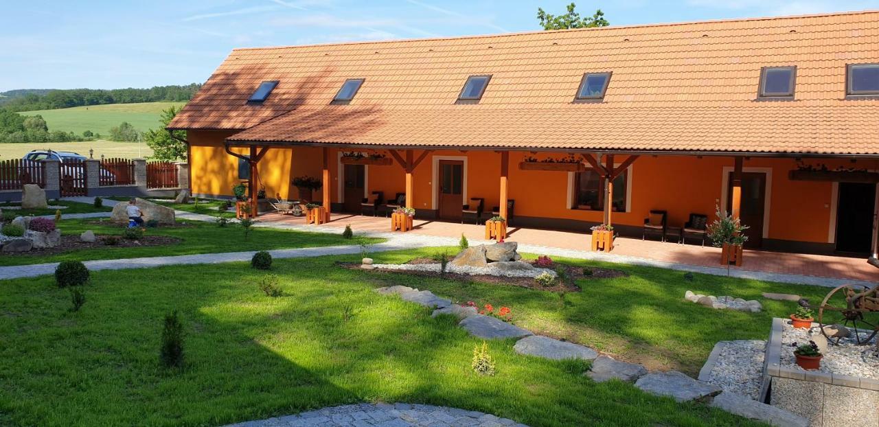 Penzion U Pepicka Netolice Bagian luar foto